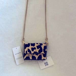 NWT Coach CM699 leopard print leather card case on a chain 🐆